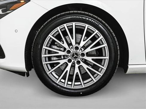 Certified 2025 Mercedes-Benz CLA 250 4MATIC image 24