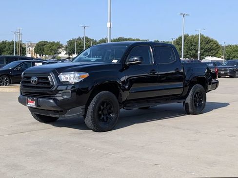 Used 2023 Toyota Tacoma SR AWD/4WD image 10