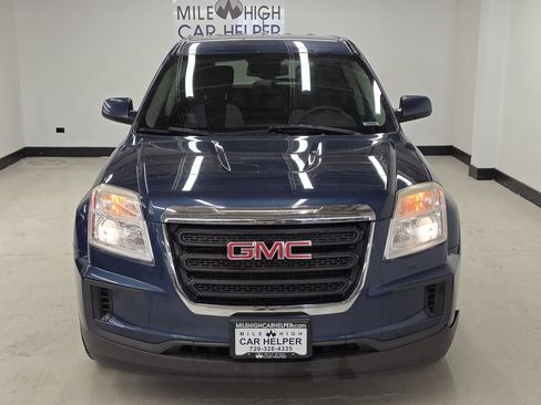 Used 2017 GMC Terrain SLE AWD/4WD image 2