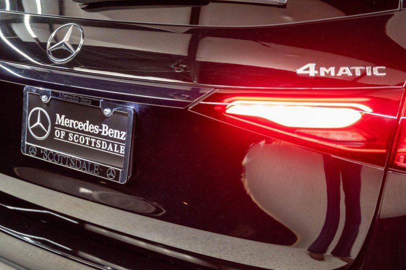 Certified 2024 Mercedes-Benz GLC 300 4MATIC image 10