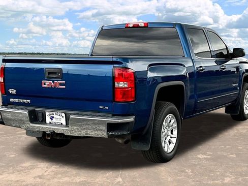 Used 2015 GMC Sierra 1500 SLE w/ SLE Value Package AWD/4WD image 8