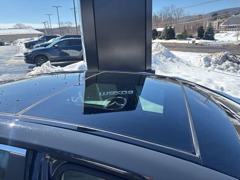 Used 2025 Toyota Camry XLE w/ Premium Plus Package image 17