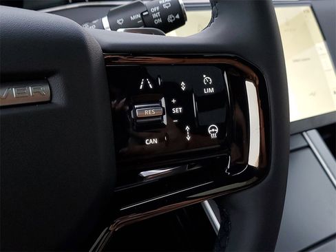 New 2026 Land Rover Range Rover Evoque S image 18