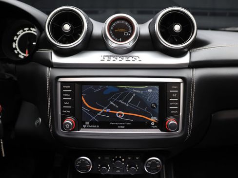 Used 2016 Ferrari California T image 91