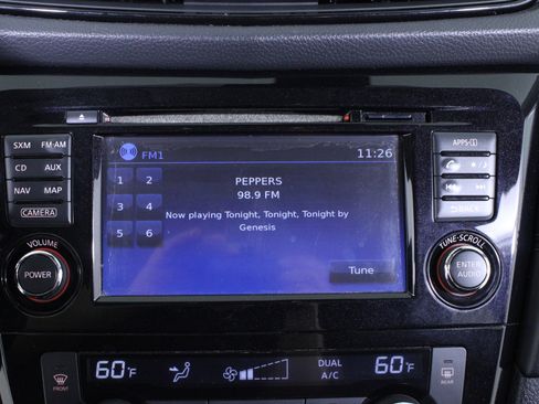 Used 2017 Nissan Rogue SL w/ SL Premium Package image 25