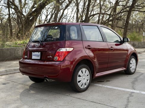 Used 2006 Scion xA image 9