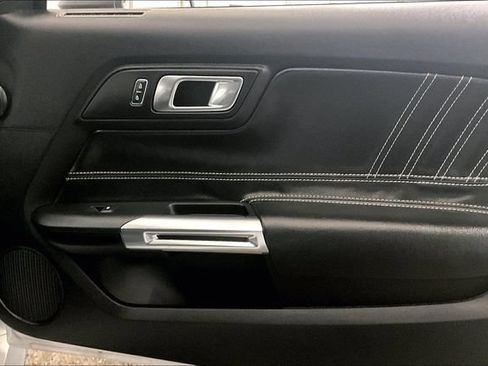 Used 2019 Ford Mustang GT RWD image 23