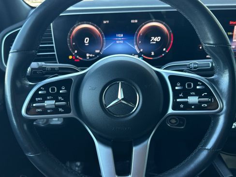 Used 2022 Mercedes-Benz GLE 350 4MATIC w/ Premium Package image 22