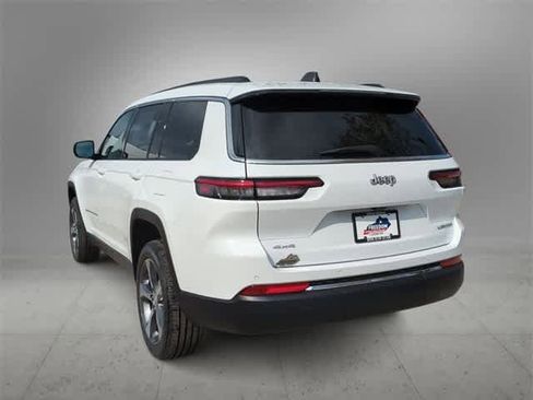 New 2025 Jeep Grand Cherokee L Limited image 6