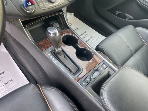 Used 2014 Chevrolet Impala LTZ FWD image 26