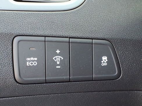 Used 2016 Hyundai Elantra Value Edition image 19