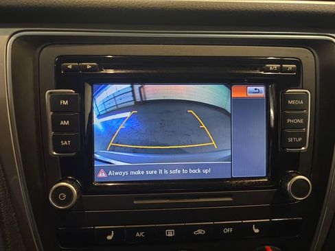 Used 2015 Volkswagen Passat 1.8T Limited Edition FWD image 20