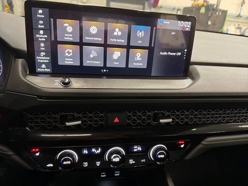 Used 2024 Honda Accord EX-L image 19