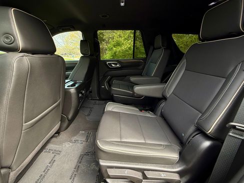 Used 2024 Chevrolet Tahoe Premier image 17