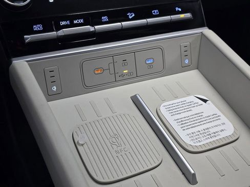 New 2026 Hyundai Santa Fe Limited AWD/4WD image 28