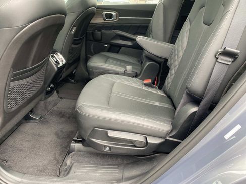 Used 2021 Kia Sorento SX Prestige AWD/4WD image 23
