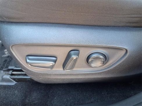 Used 2024 Toyota RAV4 XLE image 38