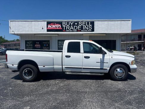 Used 2004 Dodge Ram 3500 Truck SLT w/ Trailer Tow Group RWD image 1