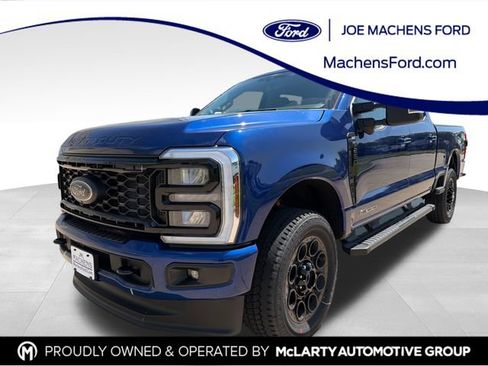 New 2026 Ford F250 XLT w/ XLT Premium Package AWD/4WD image 1