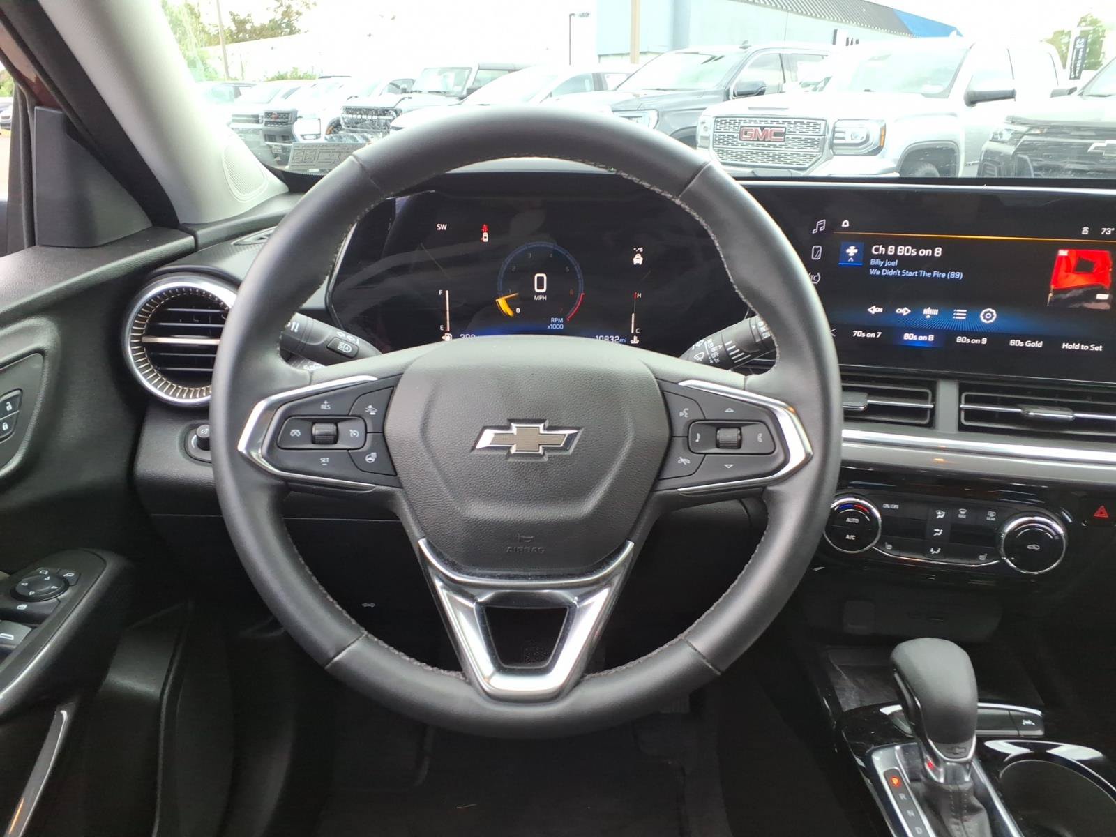 Used 2024 Chevrolet Trax ACTIV w/ Sunroof Package FWD image 22