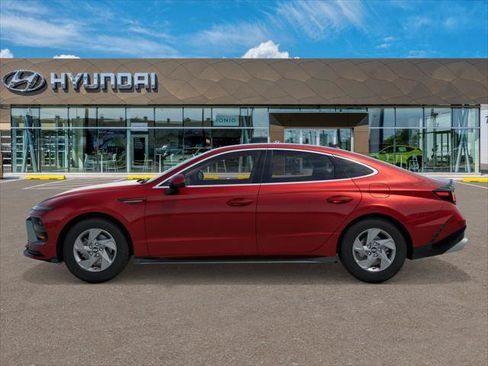 New 2026 Hyundai Sonata SE FWD image 3