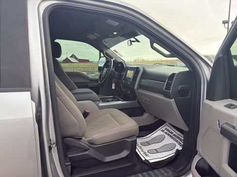 Used 2020 Ford F250 XLT w/ Tremor Off-Road Package image 10