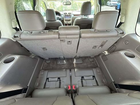 Used 2016 Lexus GX 460 w/ Premium Package AWD/4WD image 17