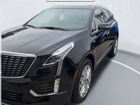 Used 2024 Cadillac XT5 Premium Luxury image 11