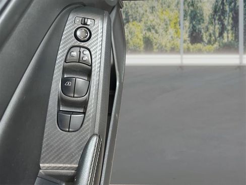 Used 2024 Nissan Altima 2.5 SV FWD image 28