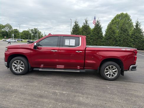 Used 2022 Chevrolet Silverado 1500 LTZ w/ LTZ Convenience Package II AWD/4WD image 2