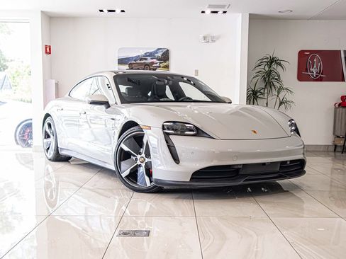 Used 2021 Porsche Taycan 4S w/ Premium Package AWD/4WD image 6
