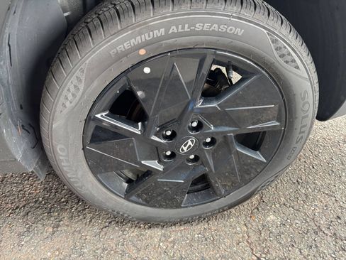 Used 2026 Hyundai Kona SEL Sport FWD image 29