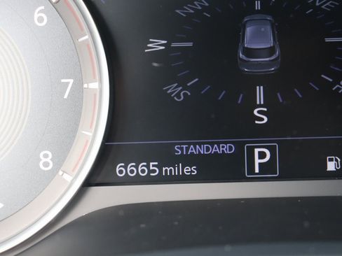 Certified 2025 INFINITI QX50 Sport image 42