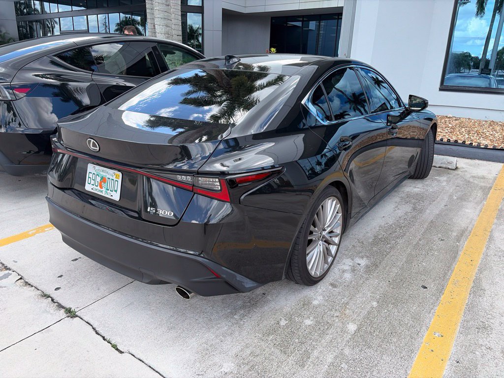 Used 2023 Lexus IS 300 w/ Premium Package RWD image 5