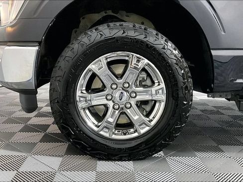 Used 2021 Ford F150 XLT w/ Equipment Group 301A Mid AWD/4WD image 10