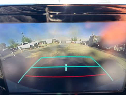Used 2021 Toyota Corolla SE FWD image 22