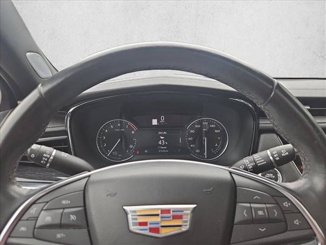 Used 2023 Cadillac XT5 Premium Luxury FWD image 10