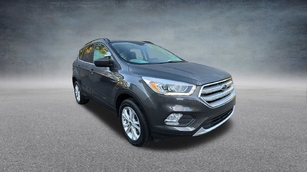 Used 2019 Ford Escape SEL AWD/4WD image 3