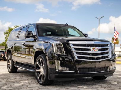 Used 2016 Cadillac Escalade ESV Luxury
