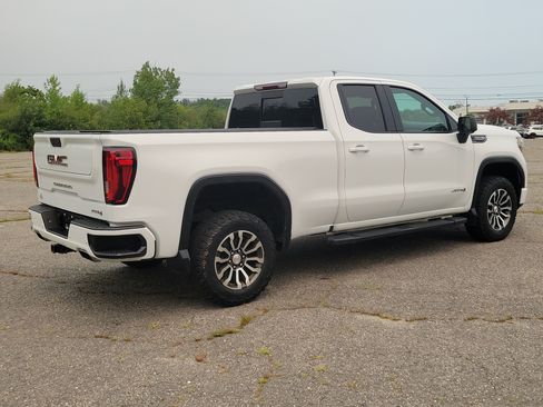 Used 2019 GMC Sierra 1500 AT4 w/ AT4 Premium Package AWD/4WD image 5