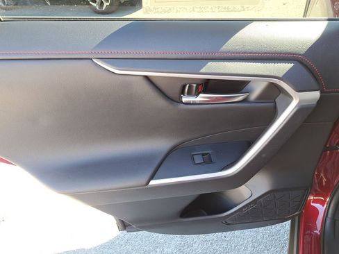 Used 2021 Toyota RAV4 TRD Off-Road image 8