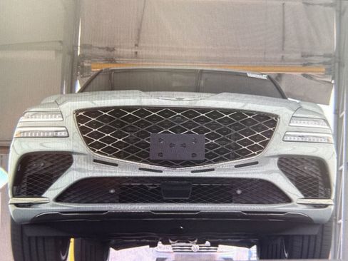 Used 2026 Genesis GV80 3.5T e-SC image 11