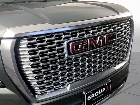 Used 2023 GMC Yukon Denali w/ Max Trailering Package AWD/4WD image 29