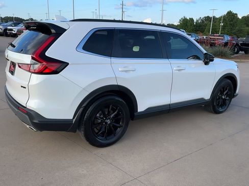 Used 2025 Honda CR-V Sport-L image 9