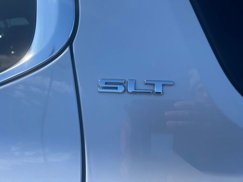 Used 2019 GMC Acadia SLT image 10