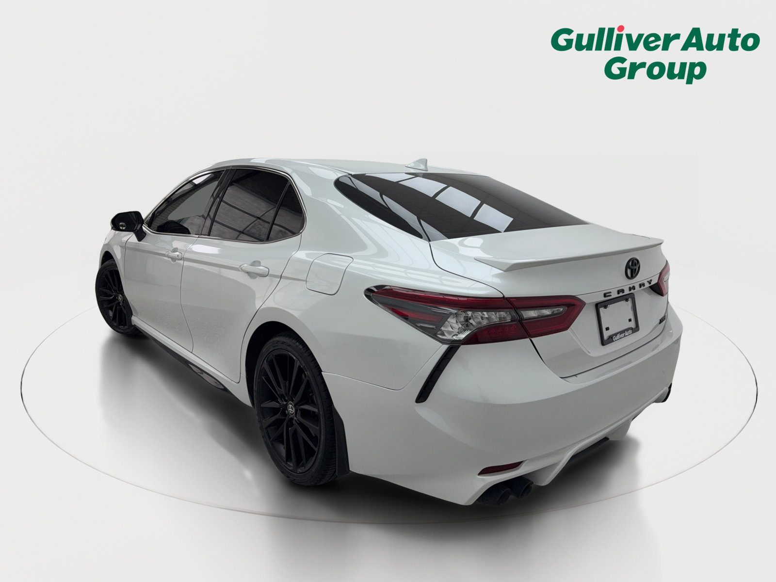 Used 2021 Toyota Camry XSE FWD image 5