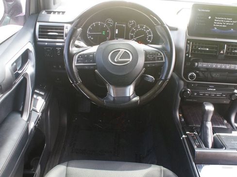 Used 2023 Lexus GX 460 Premium w/ Premium Package AWD/4WD image 5