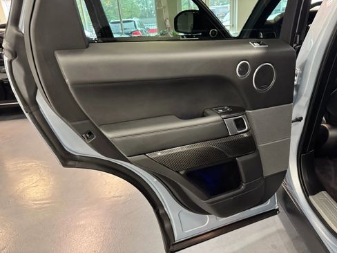 Used 2021 Land Rover Range Rover Sport SVR image 33