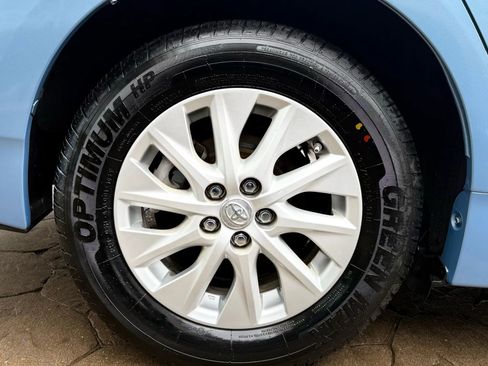 Used 2013 Toyota Prius Prime Plug-In Hybrid image 49