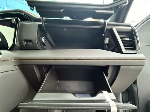 New 2026 GMC Sierra 2500 AT4 w/ AT4 Premium Plus Package image 11